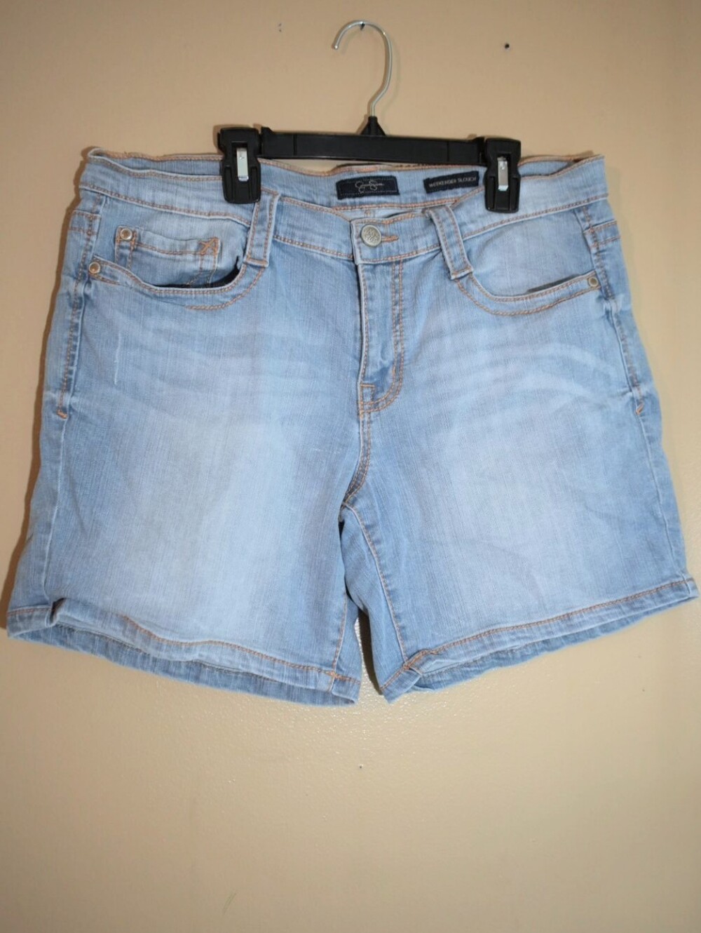 Jessica Simpson Weekender Denim Shorts Light Wash Size 30 Stretch Blue Jean
